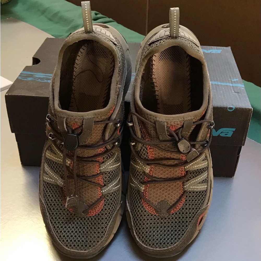 TEVA Men/Woman  Sport Shoe - USA 7/EU 39.5